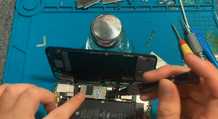 iPhone 11 Screen