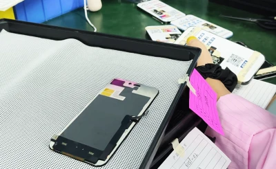 14 Years of Excellence: Why JH Screen is the Global Leader in iPhone Screen Manufacturing